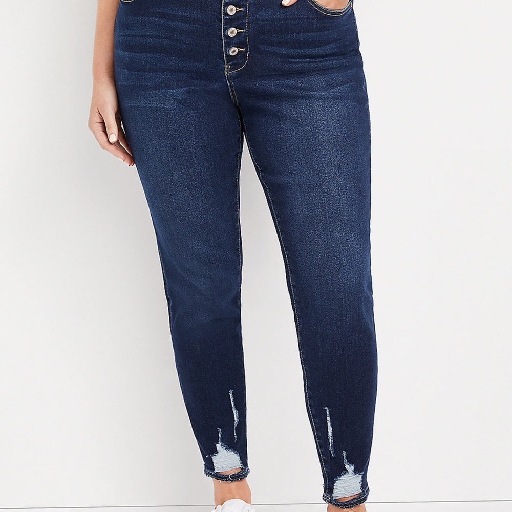 Plus Size KanCan™ High Rise Dark Ripped Hem